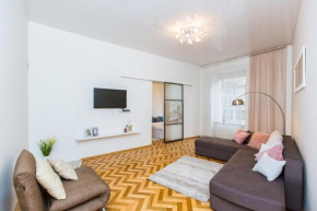 SoVA apartment str Gnatyuka 18